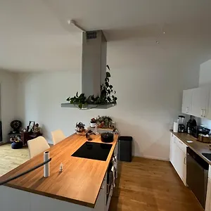 Apartment The Jewel Of - Yoga Loft Prenzlauer Berg, Berlin